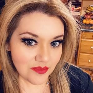 Meet your Posher, Elsa